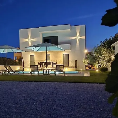 Rocco Villa
